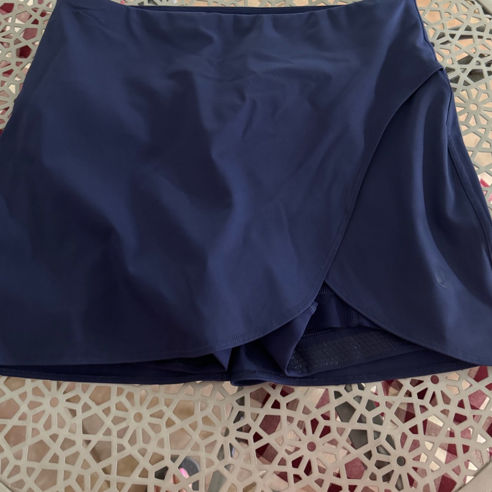 Lululemon skirt